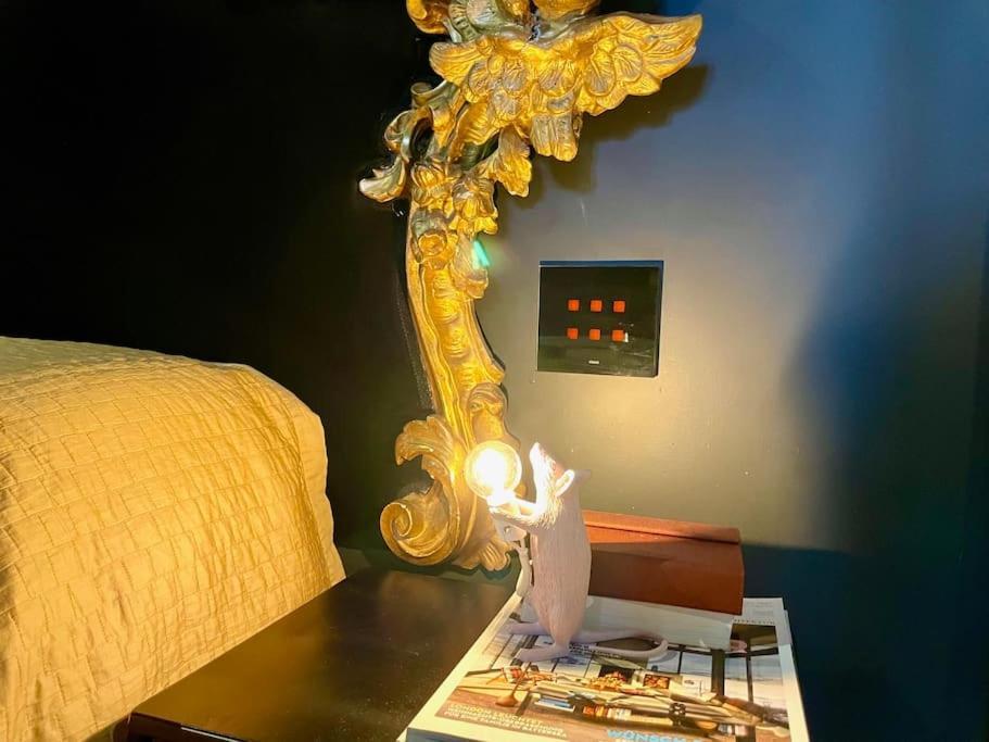 Designer Luxury Loft In The Heart Of Center * Rom