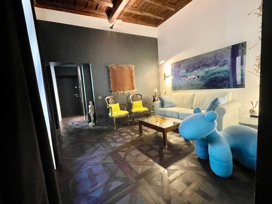 Designer Luxury Loft In The Heart Of Center *
